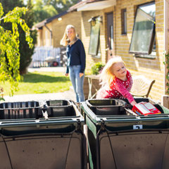 Fyrfackskarl Barn Slanger Sopor